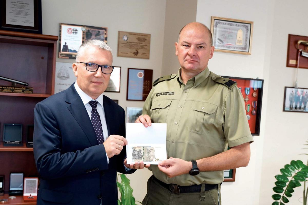 W uznaniu za służbę podkarpackich strażników granicznych wyemitowano banknot kolekcjonerski