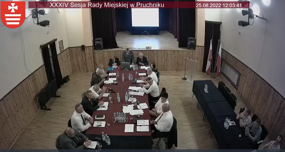 Nowe inwestycje i wzruszające pożegnanie