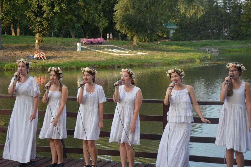 Muzyczne czwartki na stawie [ZDJĘCIA]