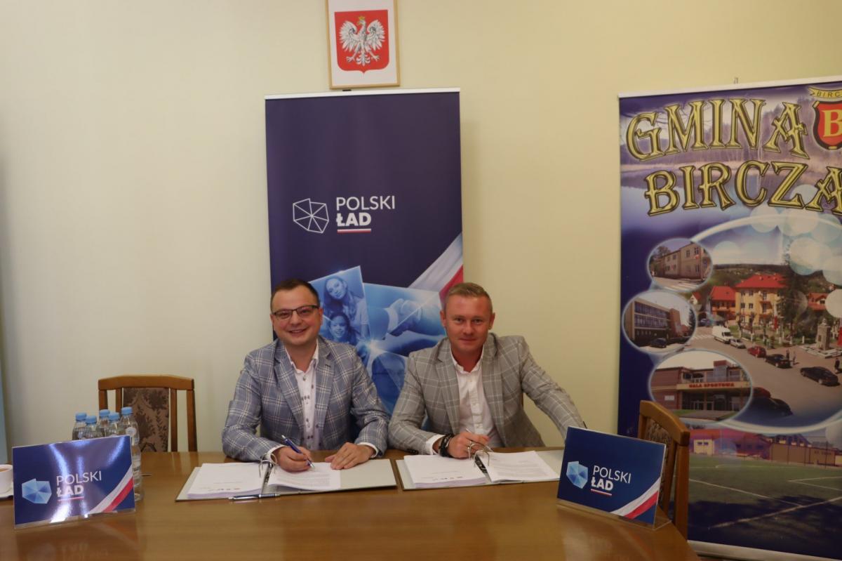 Kompleks basenowo-rekreacyjny w Birczy na start! 