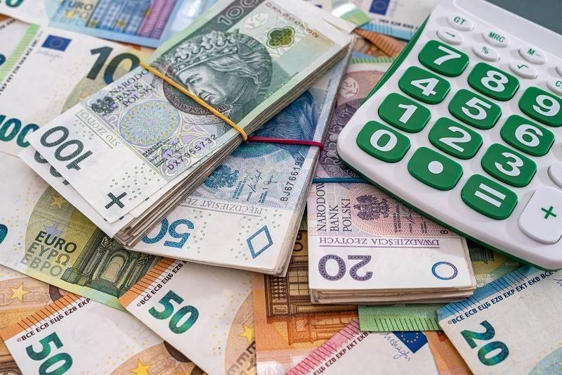 Dane ze „skarbówki” nie kłamią. Milionerzy są wśród nas