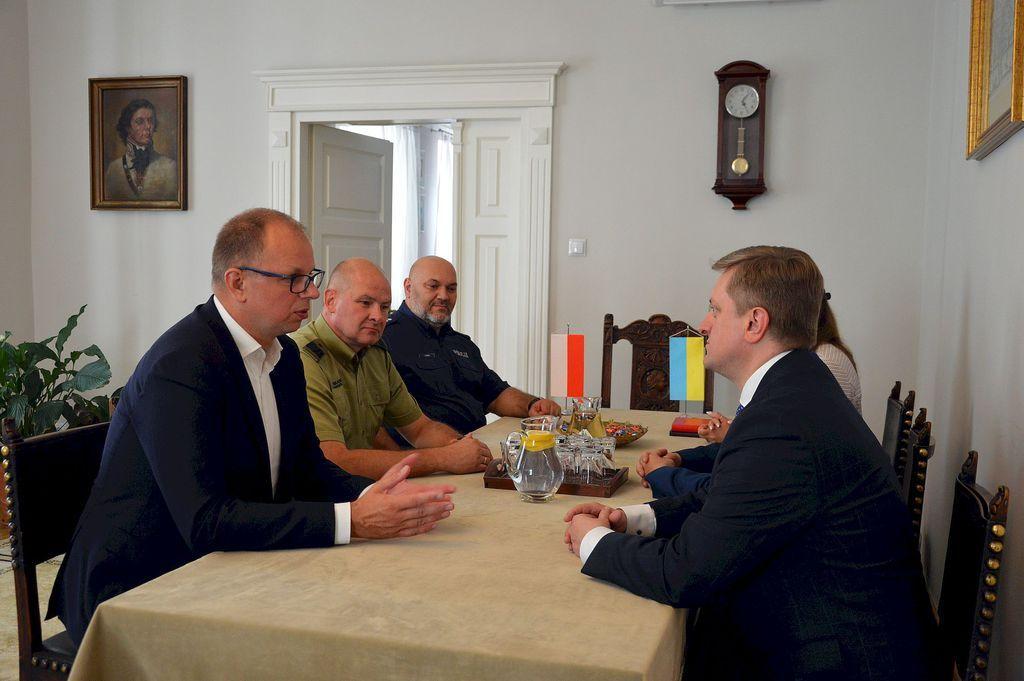  Ambasador Ukrainy w RP: – Taka postawa Polaków buduje nową historię relacji ukraińsko-polskich