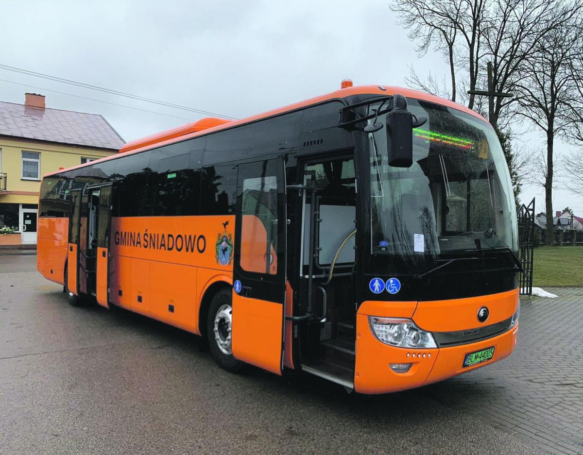 Pierwszy „elektryk” tej marki na Podkarpaciu: nowy autobus zawiezie dzieci do szkoły 