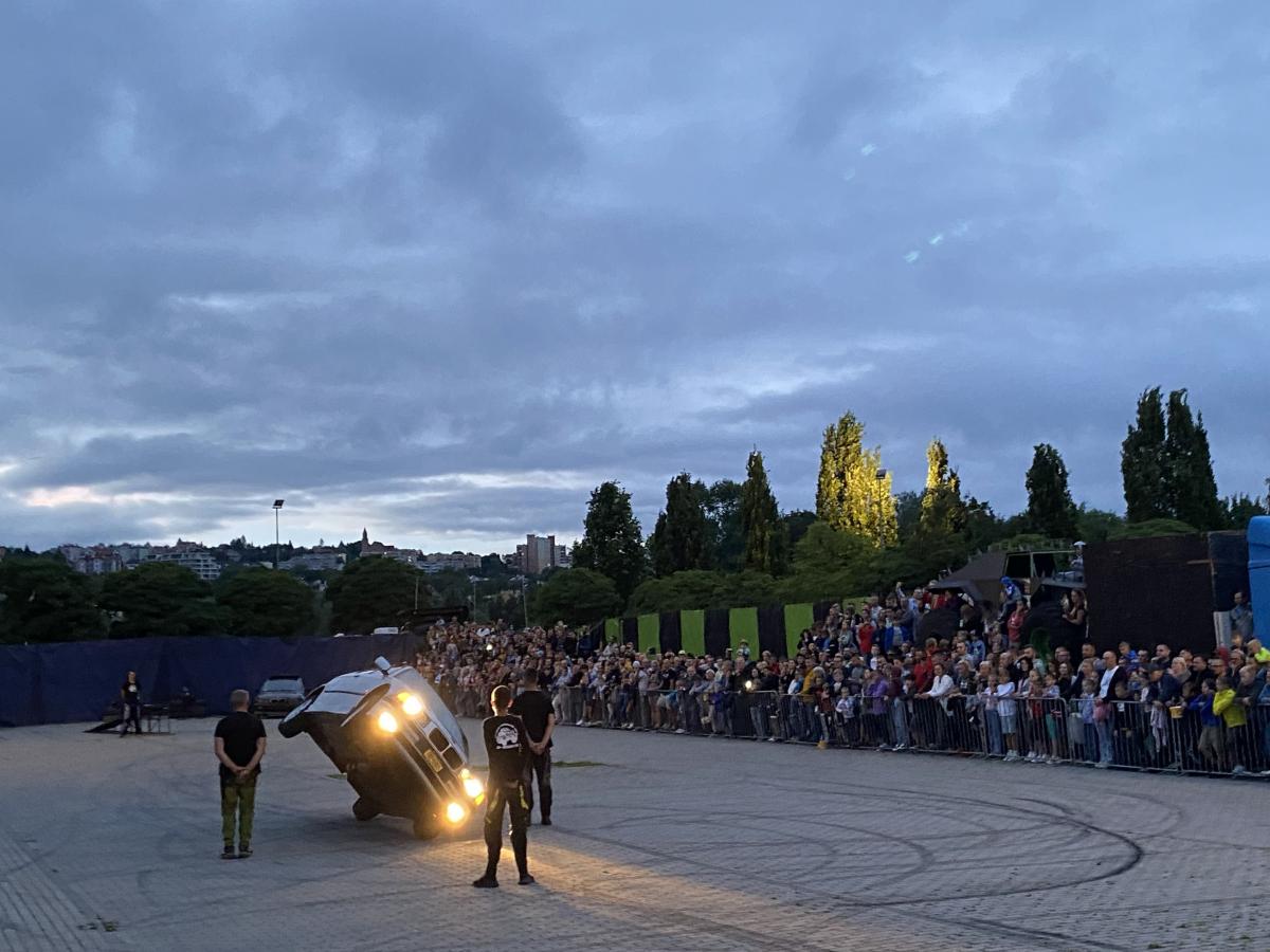 Monster Truck Show na Sanockiej [WIDEO, ZDJĘCIA]