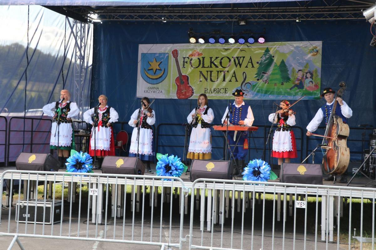 Folkowych zespołów coraz mniej... [ZDJĘCIA]