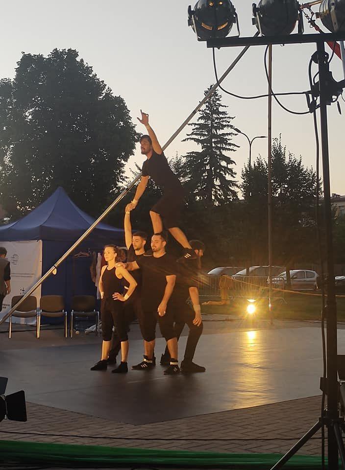 Stary Dzików na trasie Festiwalu „Śladami Singera” 