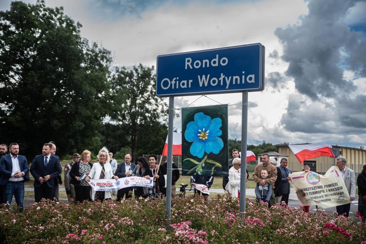 Uroczystości na Rondzie Ofiar Wołynia