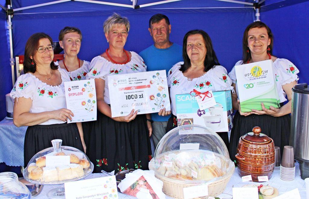 Ziemniaczane gołąbki z cebulą bezkonkurencyjne! Panie z KGW Orzechowce w finale [ZDJĘCIA]