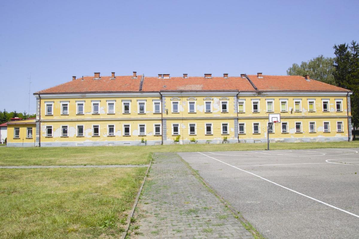 Umowa z wykonawcą podpisana. Budynek przy Lwowskiej będzie służył oświacie