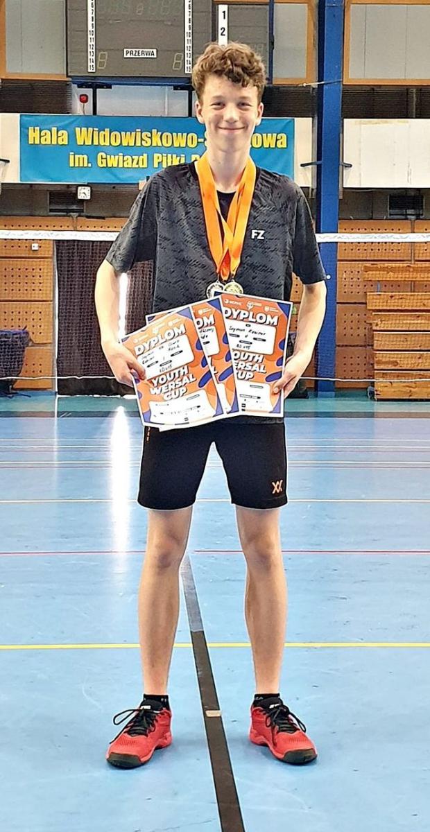 Szymon zaszalał w Kępnie. Udany sezon przemyskich badmintonistów
