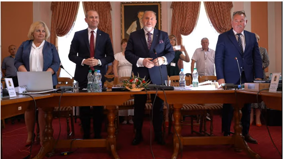 Absolutorium oraz wotum zaufania dla burmistrza Palucha