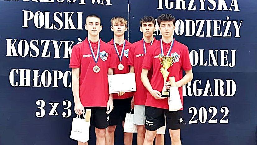 Streetballowa odmiana młodych Niedźwiadków