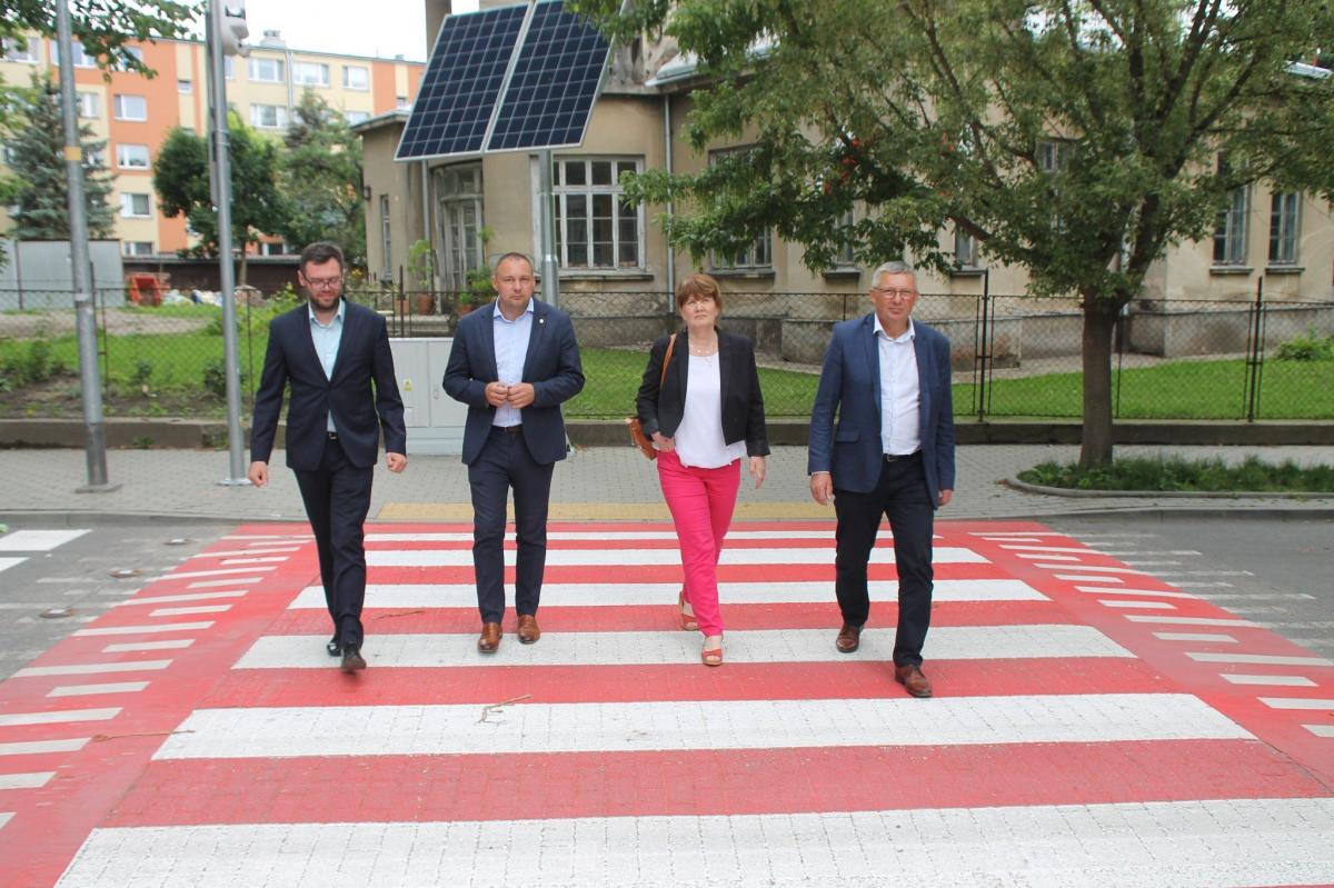 Po pierwsze bezpieczeństwo! Pięć nowych przejść dla pieszych