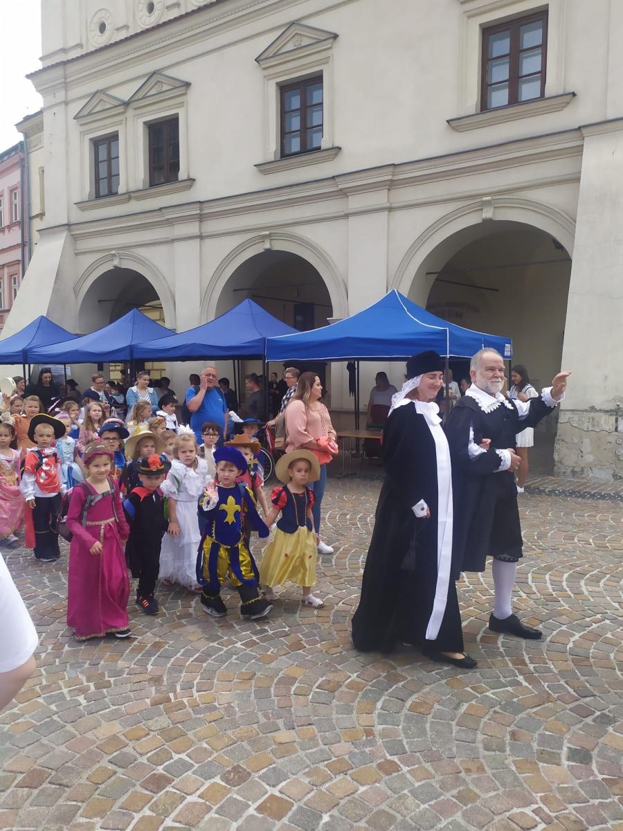 Dzieci rządzą naszym miastem! Mini Jarmark Jarosławski  