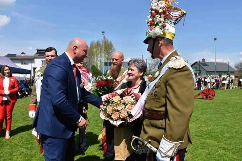 Dwa jubileusze w jednym. Wyjątkowa 15. Gminna Parada Straży Grobowych [ZDJĘCIA]