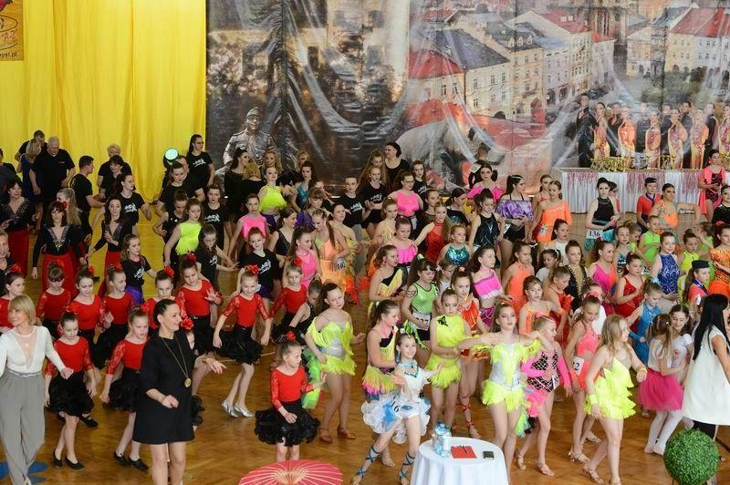 Gorące rytmy prosto z Karaibów. Jak świętowaliśmy Międzynarodowy Dzień Tańca w Przemyślu [ZDJĘCIA]