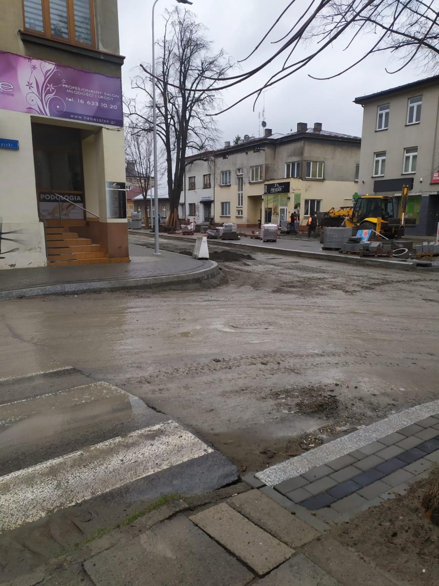 Remont Kraszewskiego w Jarosławiu jak droga przez mękę