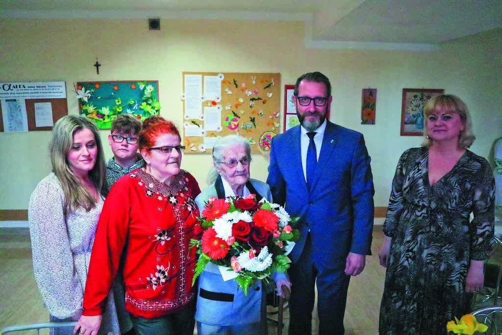 Pani Augusta z Przemyśla i pani Helena z Grzęski świętowały setne urodziny 