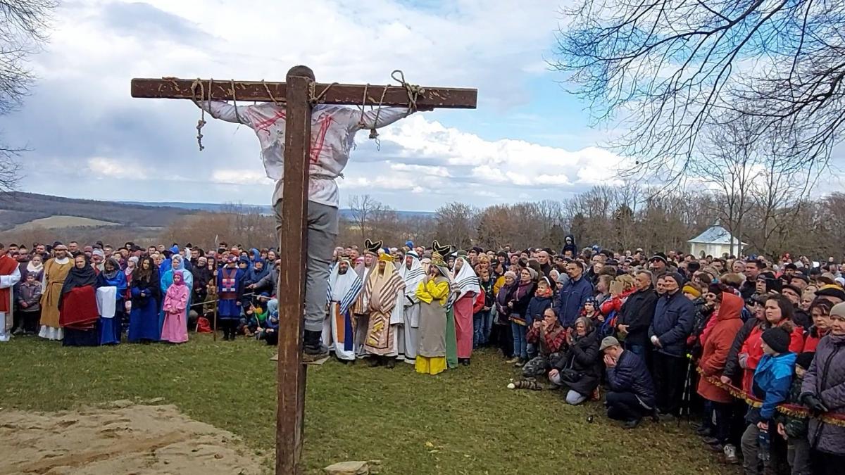 Misterium Męki Pańskiej po dwóch latach znów w Kalwarii Pacławskiej [WIDEO]