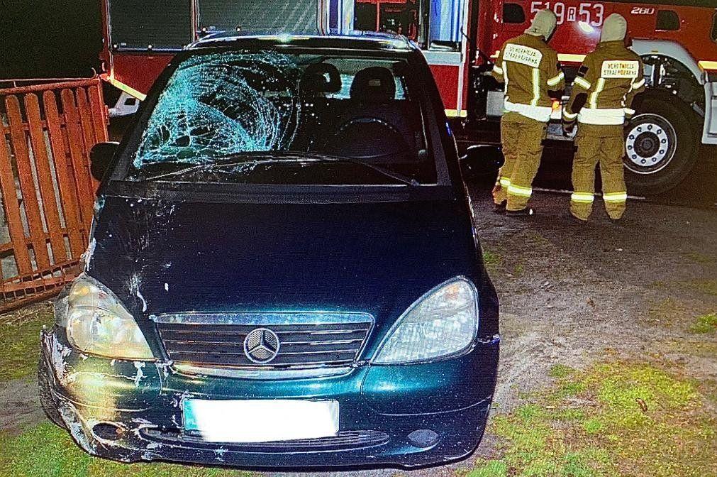 Bieliniec: Kierujący mercedesem potrącił pieszego. Mężczyzna nie przeżył