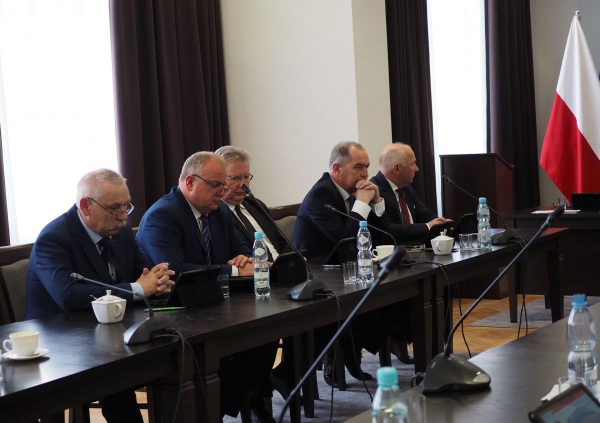 Jarosławscy radni potępili rosyjską zbrojną napaść na Ukrainę