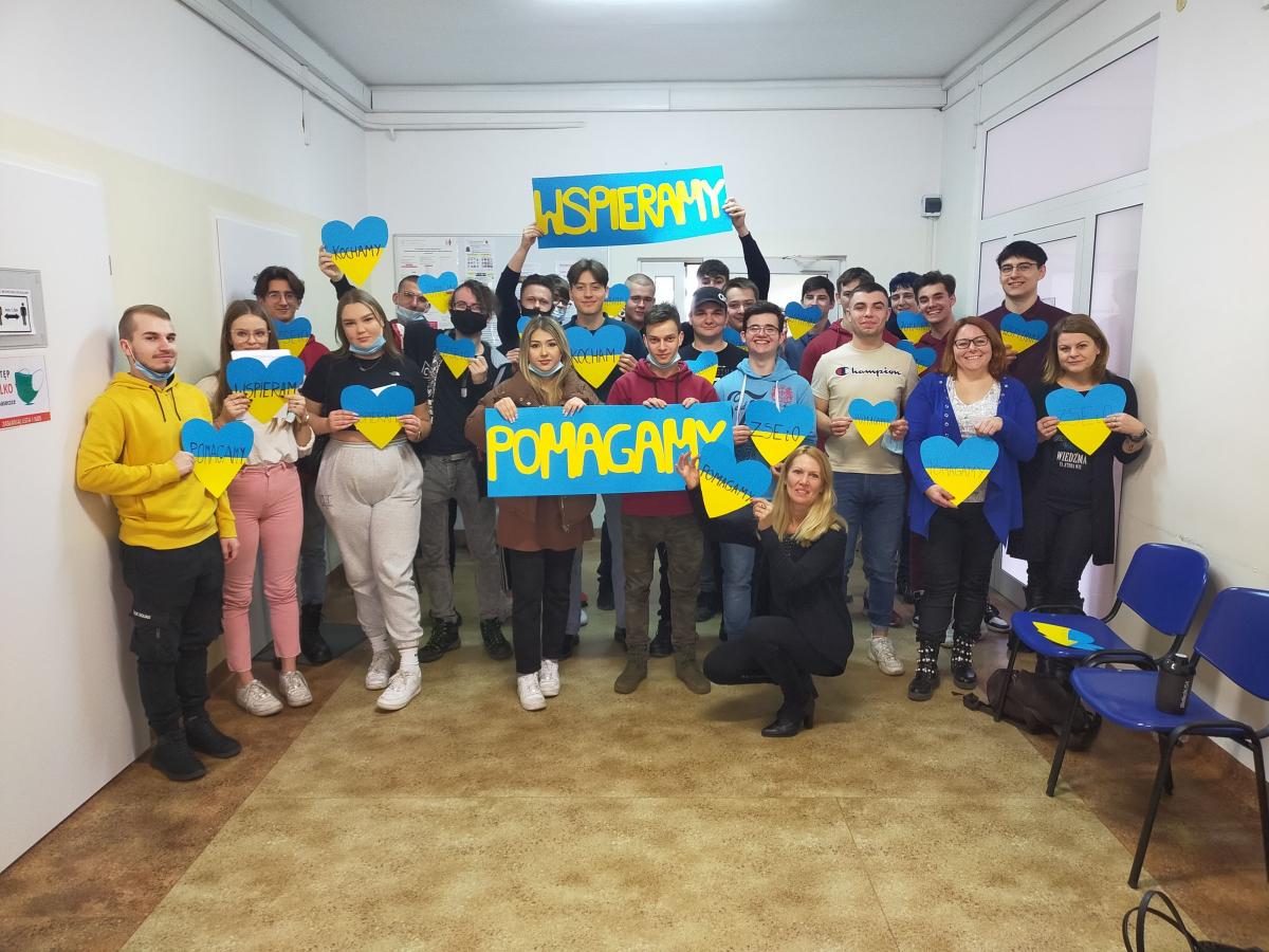 „Krewniacy z Elektronika” przekazali najcenniejszy dar z myślą o uchodźcach