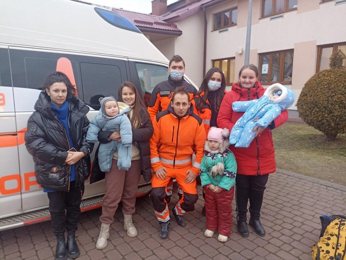 Medycy z Sopotu, Szwecji i Norwegii pomagają w ewakuacji chorych dzieci ze Lwowa: – Będziemy działać tak długo, jak będzie to potrzebne