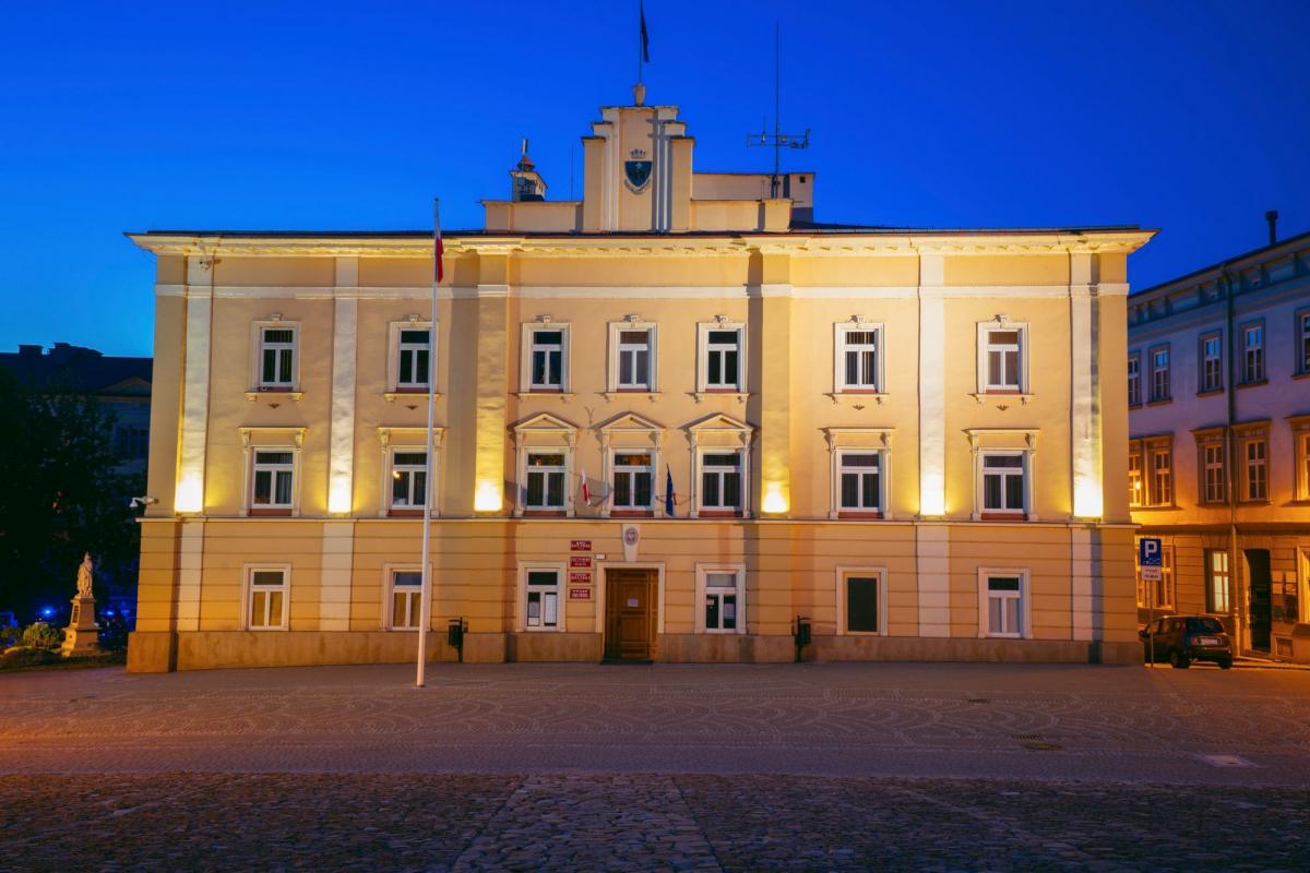Skonfederowani przemyscy radni dali POPiS