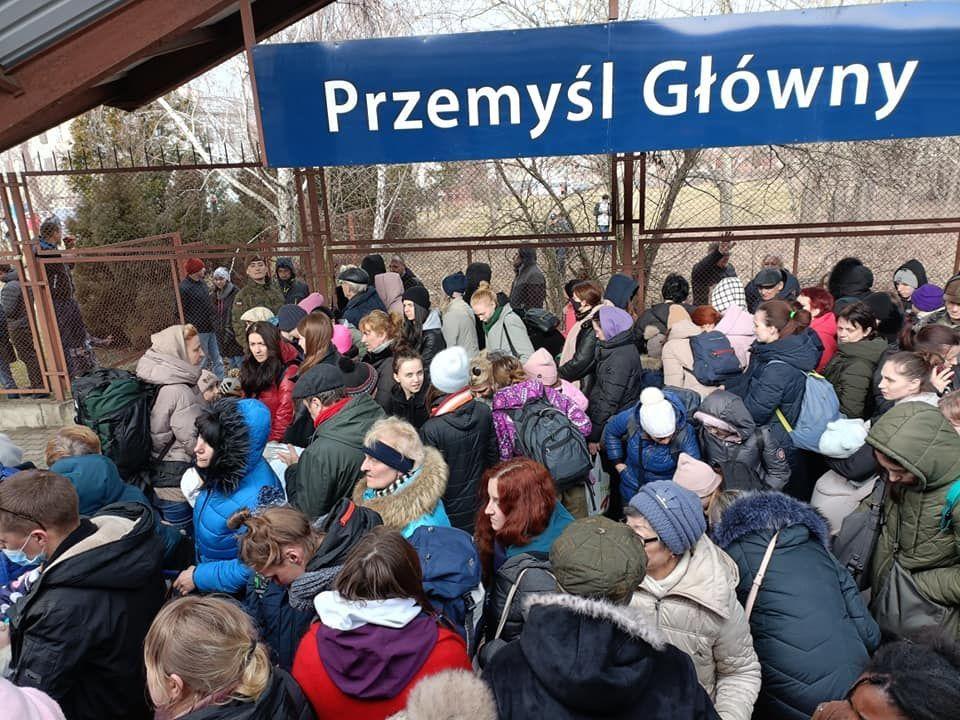 Rzeczy potrzebne do punktu odbioru Bakończycka 11