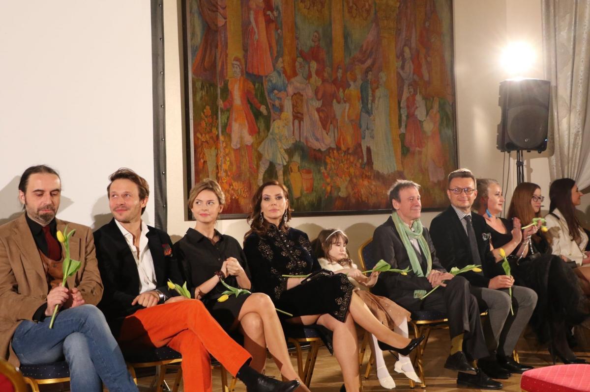 Zwiastun „Diabła Łańcuckiego” w przepięknej scenerii krasiczyńskiego zamku [ZDJĘCIA]