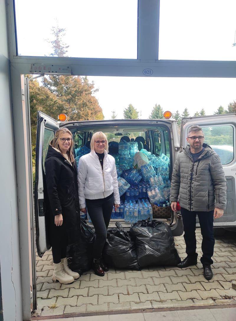 1000 litrów wody dla szpitala w Przemyślu od birczańskiej społeczności