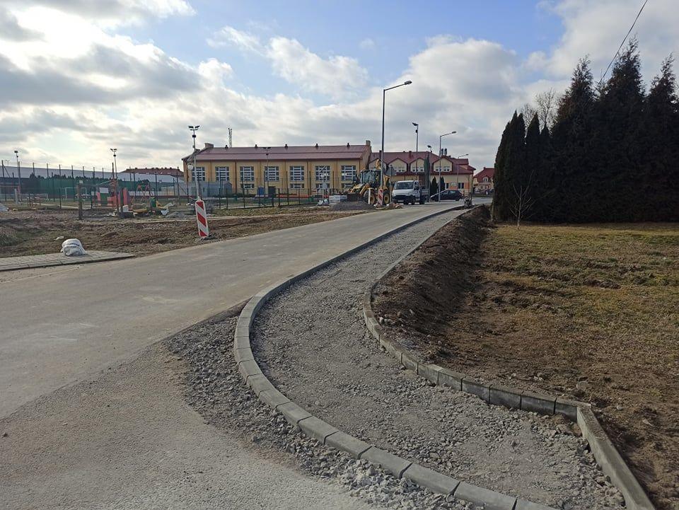 W gminie Tryńcza powstają nowe przejścia dla pieszych