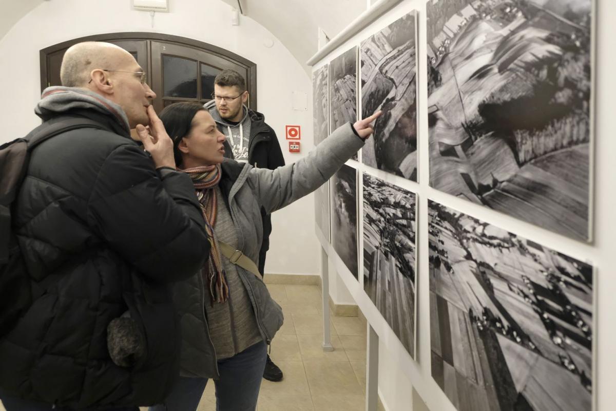 Artysta artyście. Wystawa Andrzeja Łady w Małej Galerii Fotografii