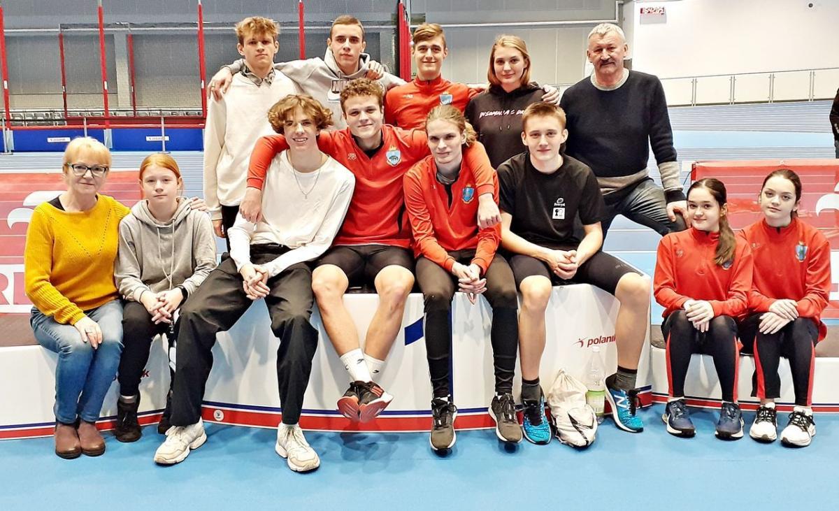Worek medali lekkoatletów UKS „Tempo 5” Przemyśl