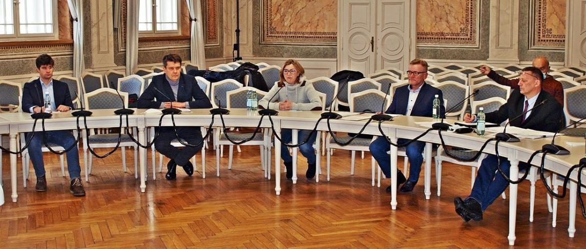 Będzie wielka draka i tłumy zaleją magistrat?