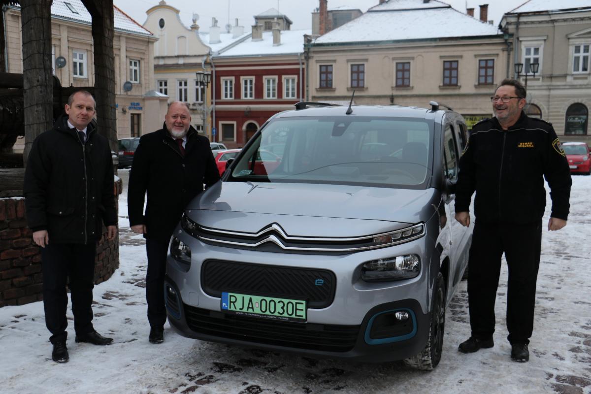 Jarosław ma już pierwszego elektryka i mały problem z drugim