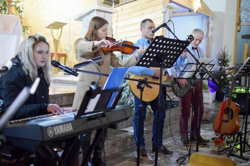 Wspólne kolędowanie w łukawieckim sanktuarium [ZDJĘCIA]