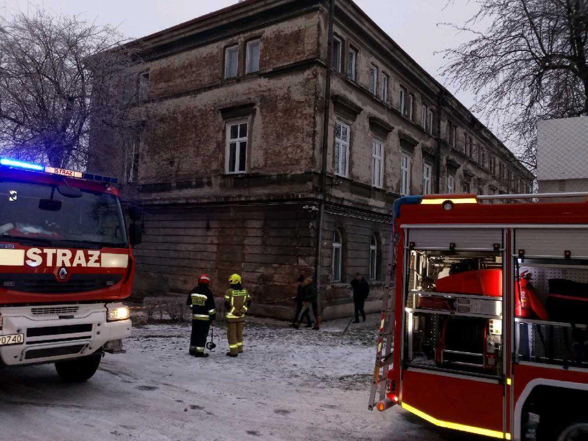 Mieszkanie przy ulicy Smolki w ogniu. Konieczna była ewakuacja mieszkańców