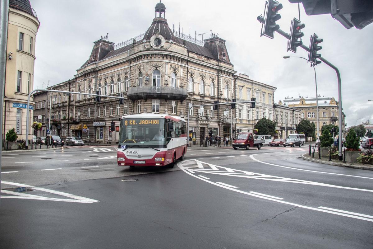 Autobusy elektryczne? A może lepiej kanalizacja