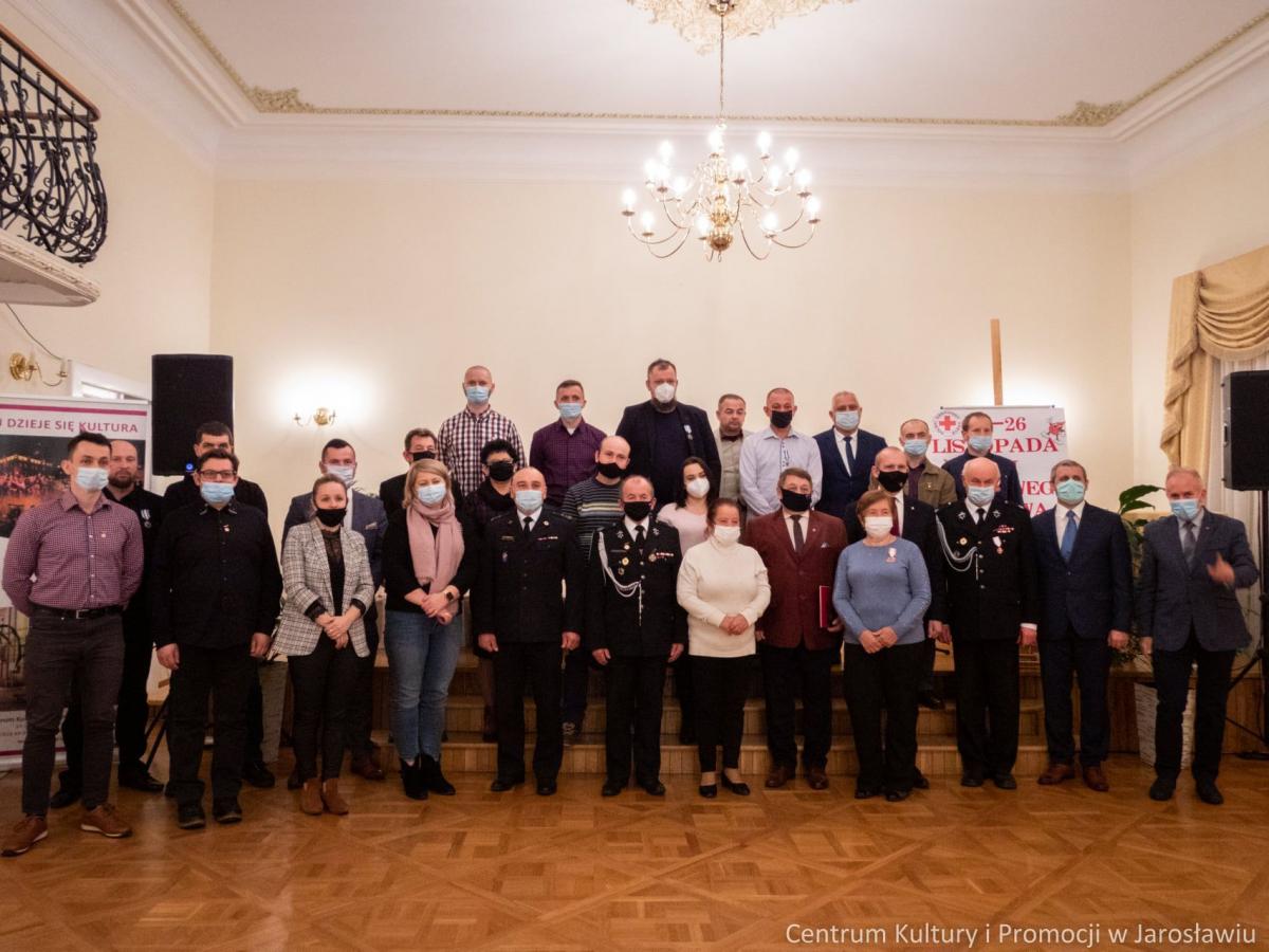 Cisi bohaterowie docenieni. Jarosławscy dawcy krwi uhonorowani