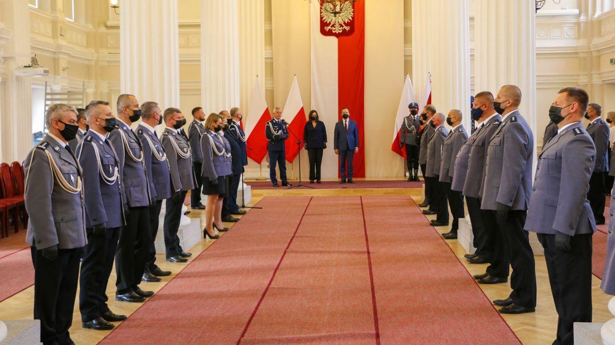 Stojący na straży porządku i bezpieczeństwa docenieni