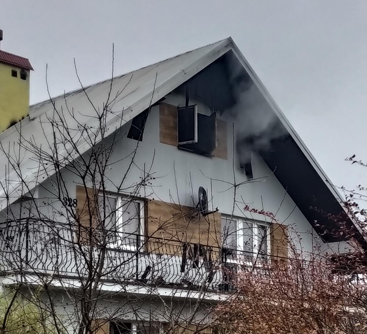 Paliło się na strychu jednego z domów w Ostrowie
