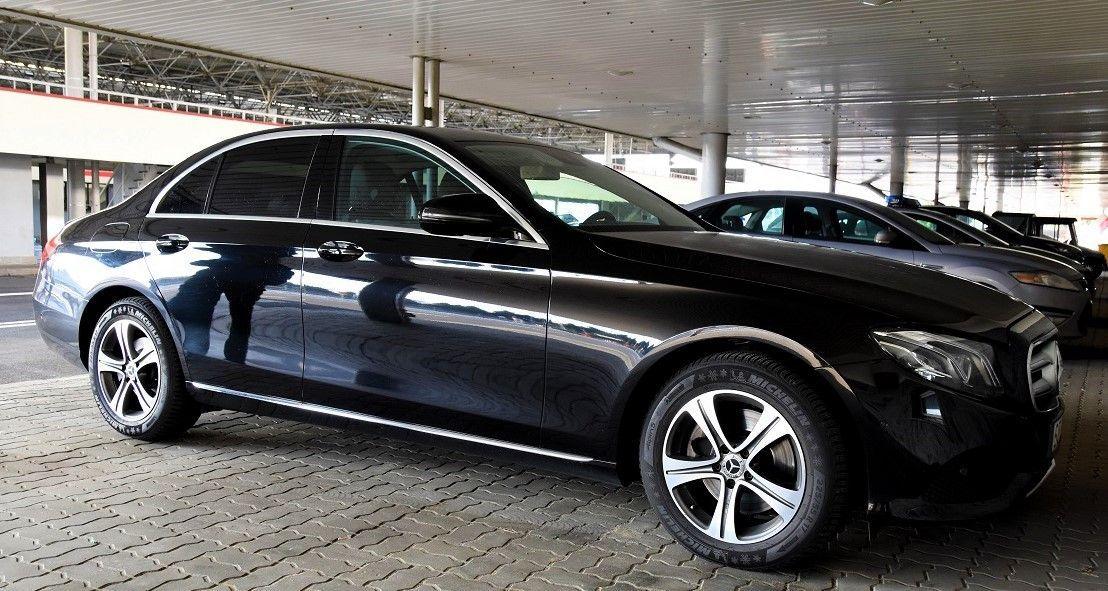 Luksusowy mercedes wart 185 tys. zł zatrzymany na granicy