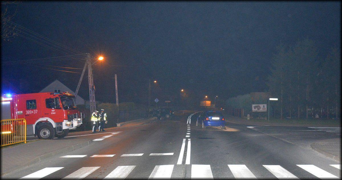 Wypadek w Stalach: zderzyły się morris garages z fordem