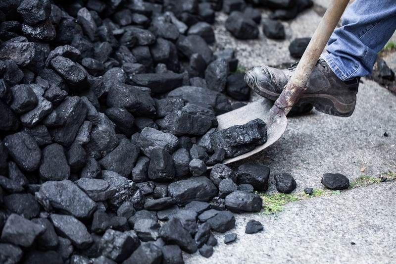 Klimaty jak za PRL. Węgla brakuje, a ceny przyprawiają o szybsze bicie serca 