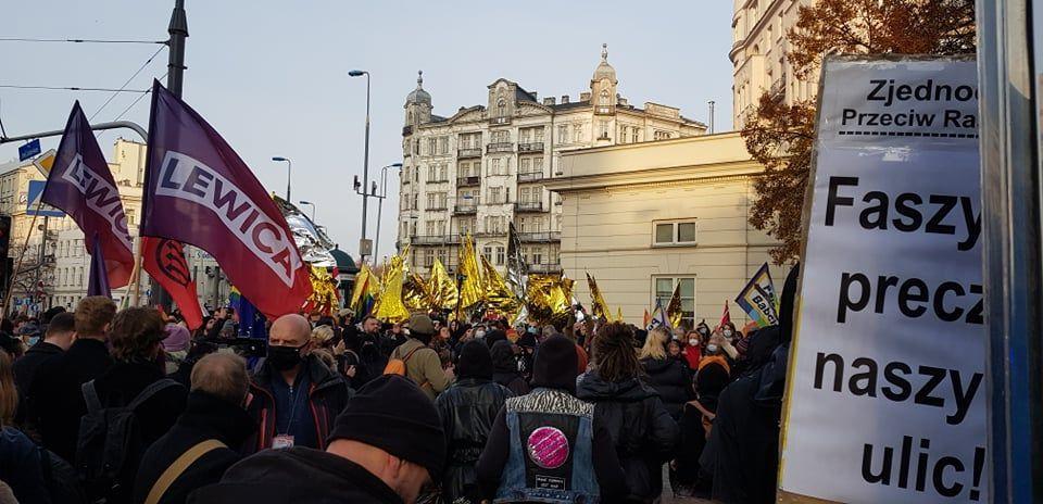 Przemyślanie na marszu tolerancji – Antyfaszystowskim Street Party w Warszawie [ZDJĘCIA]