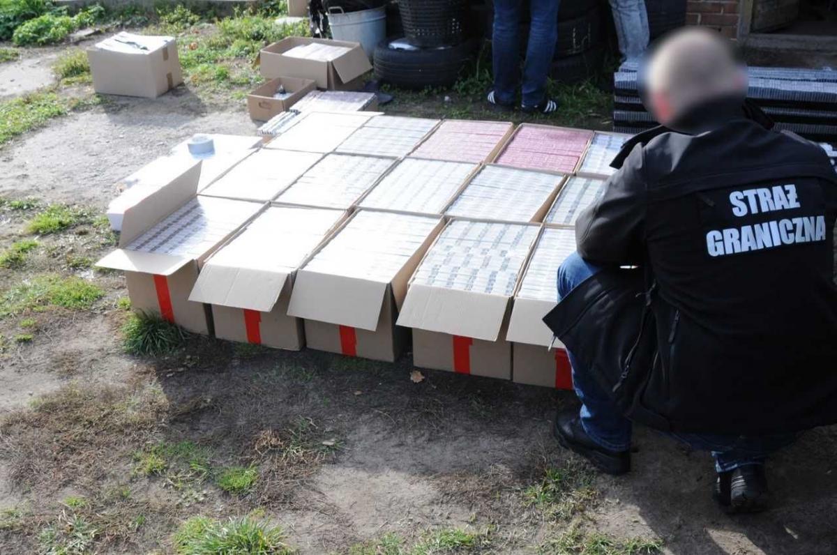 145 tys. złotych! Tyle warte było papierosy ukryte na prywatnej posesji
