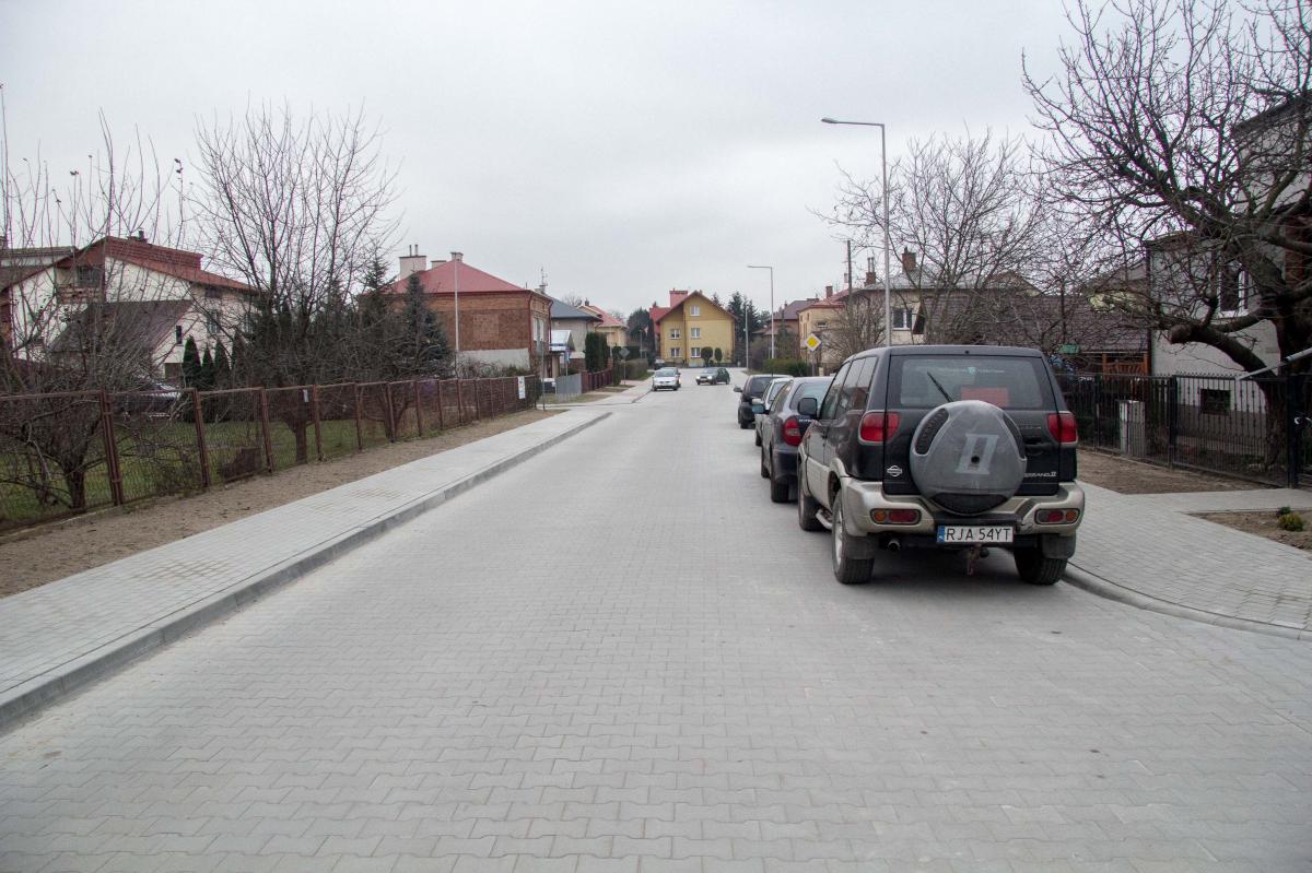 Radymno: Dlaczego woda zalewa ulicę Jana Pawła?