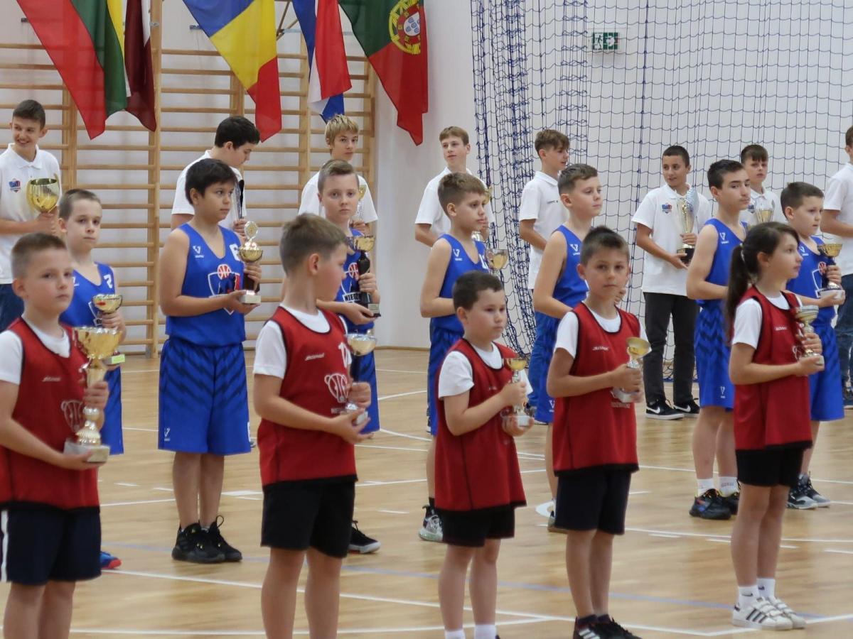 Hala sportowa przy przemyskiej „czternastce” oficjalnie otwarta