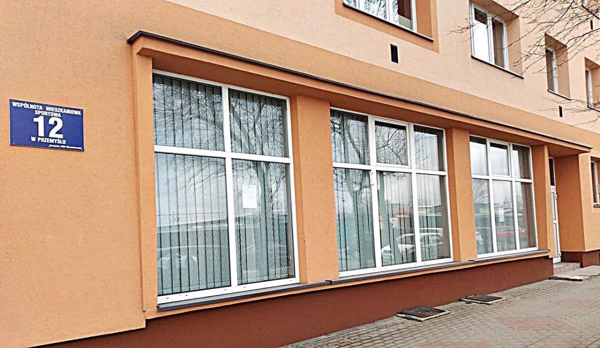 Sklep socjalny przy Sportowej w Przemyślu. Kiedy ruszy?